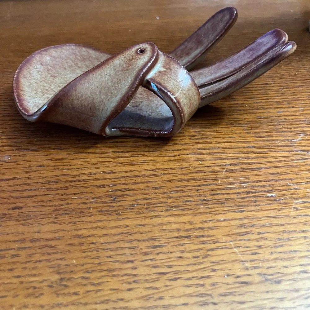 Artistic Brown Ceramic Hand Incense Holder - Picture 3 of 3